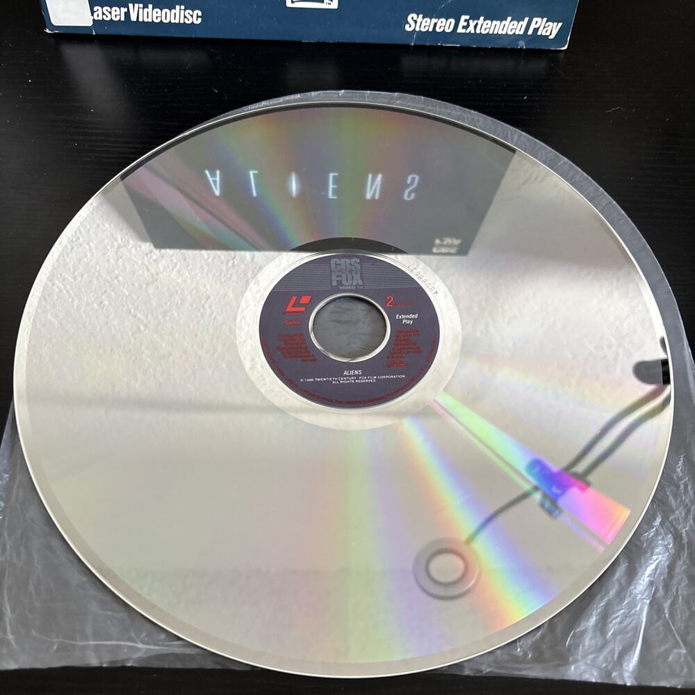 Aliens (1986) LASERDISC (2-disc Set) CBS FOX VIDEO, Starring Sigourney Weaver - Picture 4 of 6